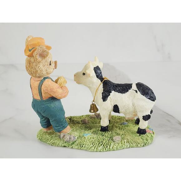 Farmer Pig Piggy w/ Cow Figurine 5" Resin 1994 Trippie's Countryside Lover Vtg - Picture 8 of 16